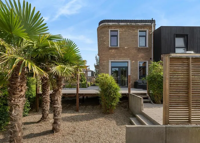 Gezellige Villa Aan Zee Met Ruim Terras Voor 6P